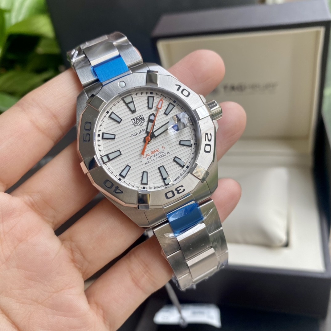 TAG Heuer Aquaracer Stainless Steel Automatic 41mm Watch view 4