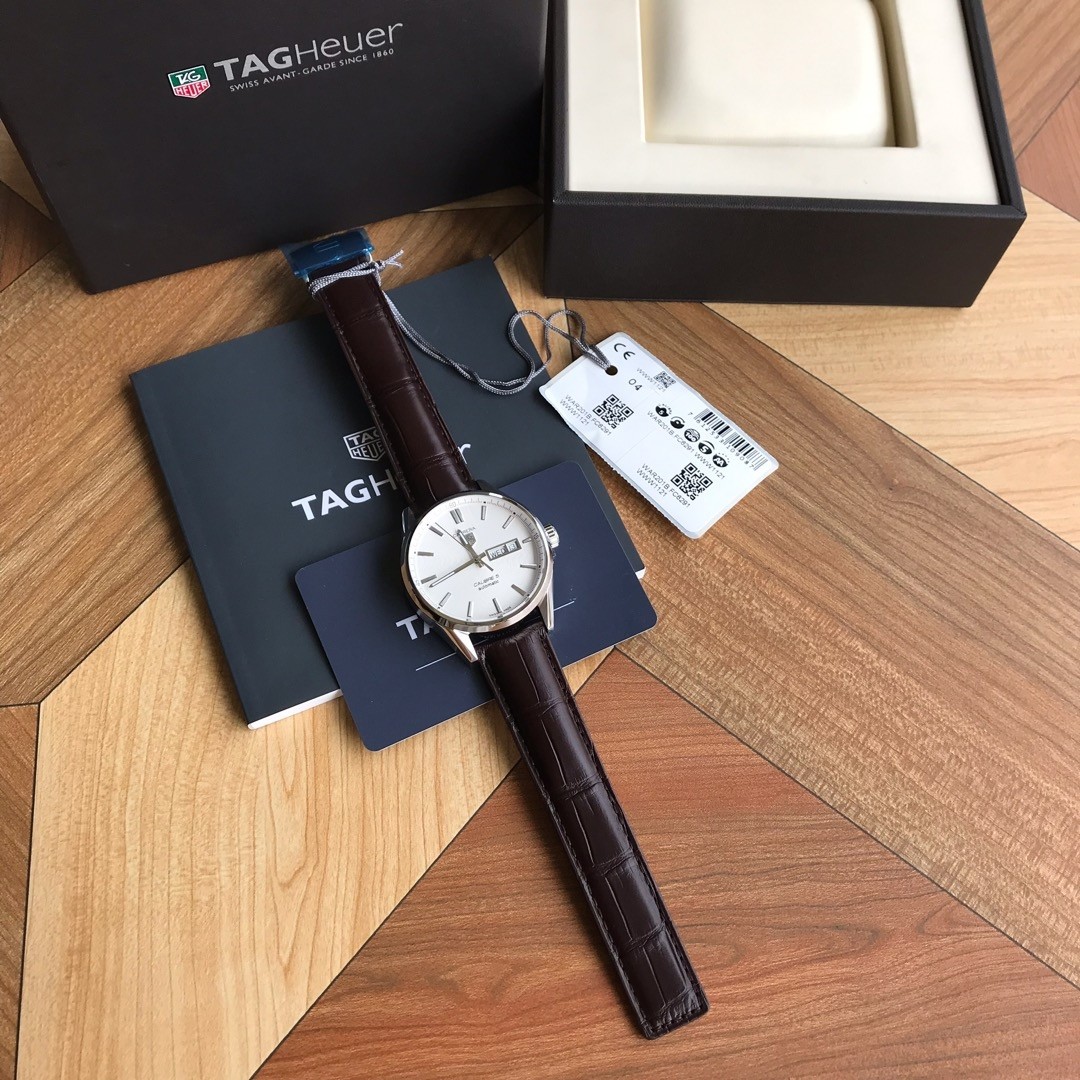 TAG Heuer Carrera Leather Strap Automatic Watch view 4