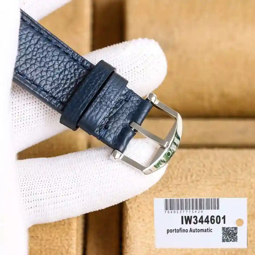 General Watches IWC Wan Guo Bai 1300 Gold 1350 Watch view 2