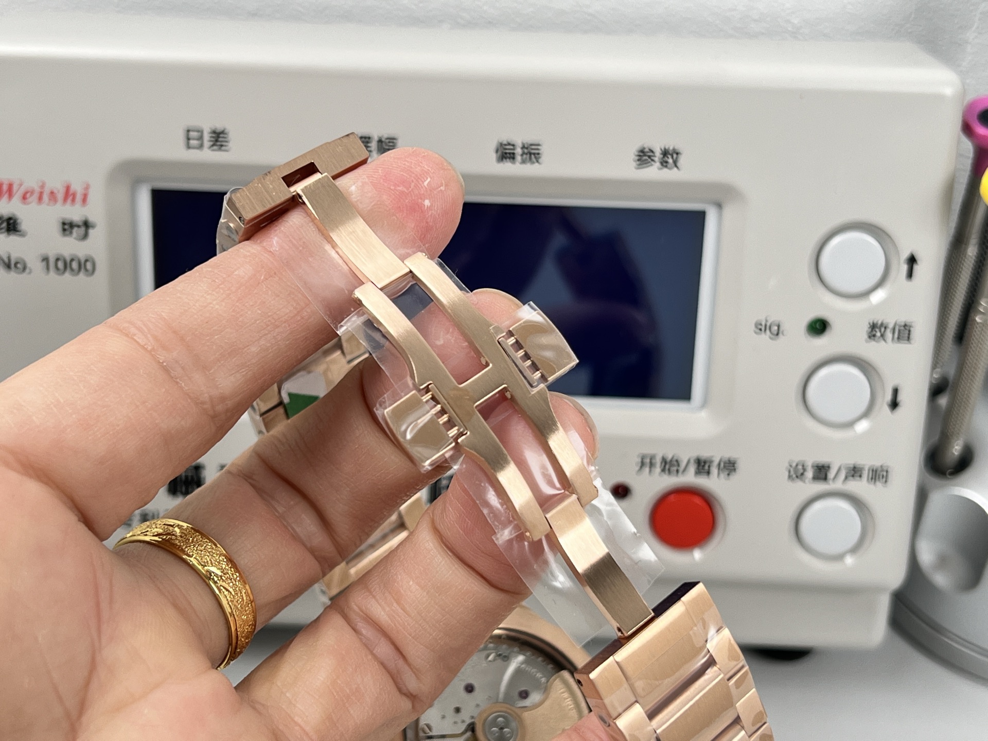 Ceramic Watch view 7