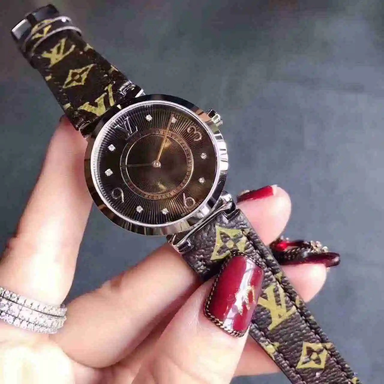 General Watches LV watch for women with original fully automatic mechanical movement, top grade 316 precision steel case with mineral super strong mirror diameter 34mm KK02750 view 5