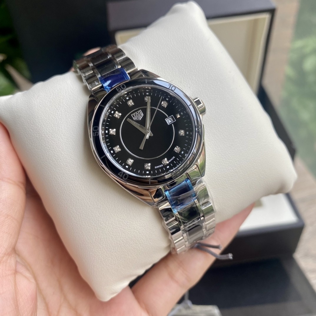 TAG Heuer Aquaracer Ceramic Quartz 33mm Watch view 8