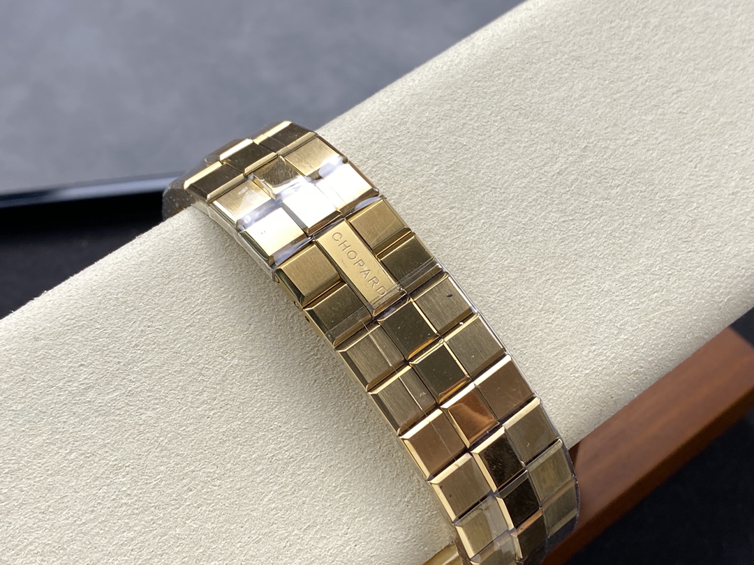 Men's Stainless Steel Watch view 8