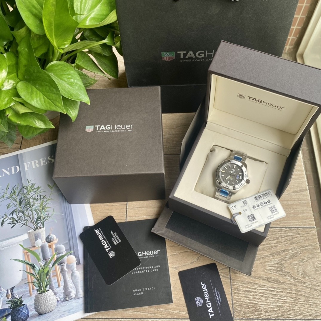 TAG Heuer Aquaracer Stainless Steel Automatic 41mm Watch view 1