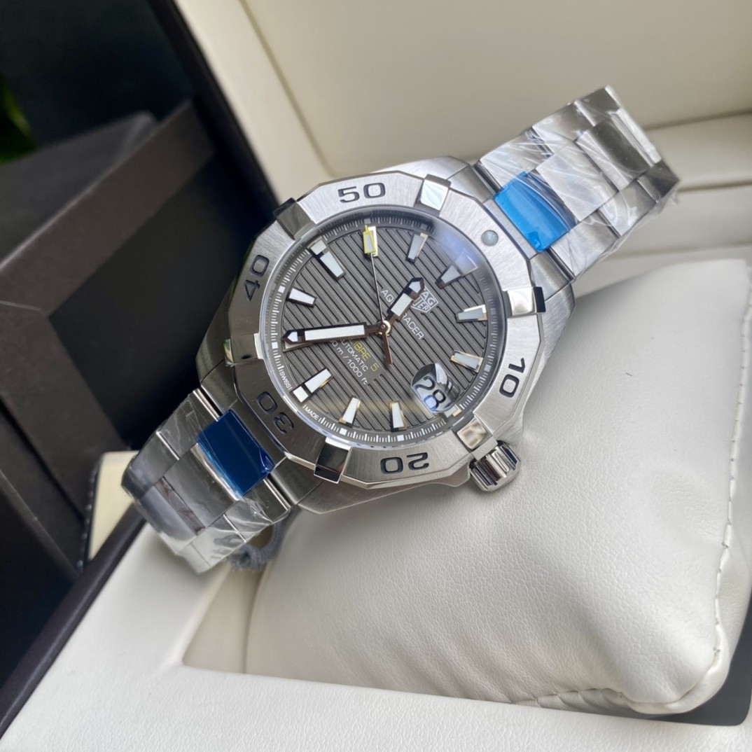TAG Heuer Aquaracer Stainless Steel Automatic 41mm Watch view 3