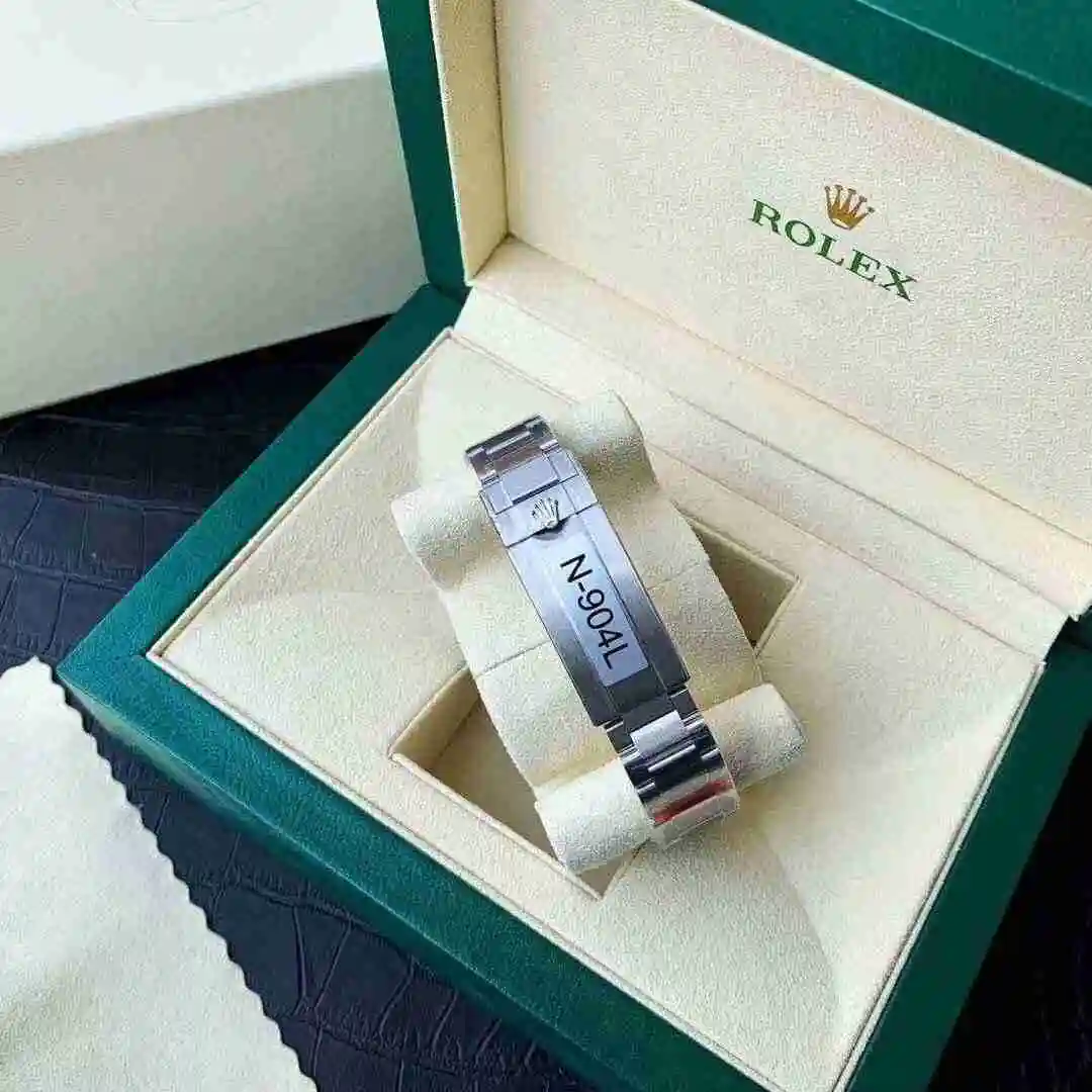 ROLEX Daytona Chronography Watch view 4