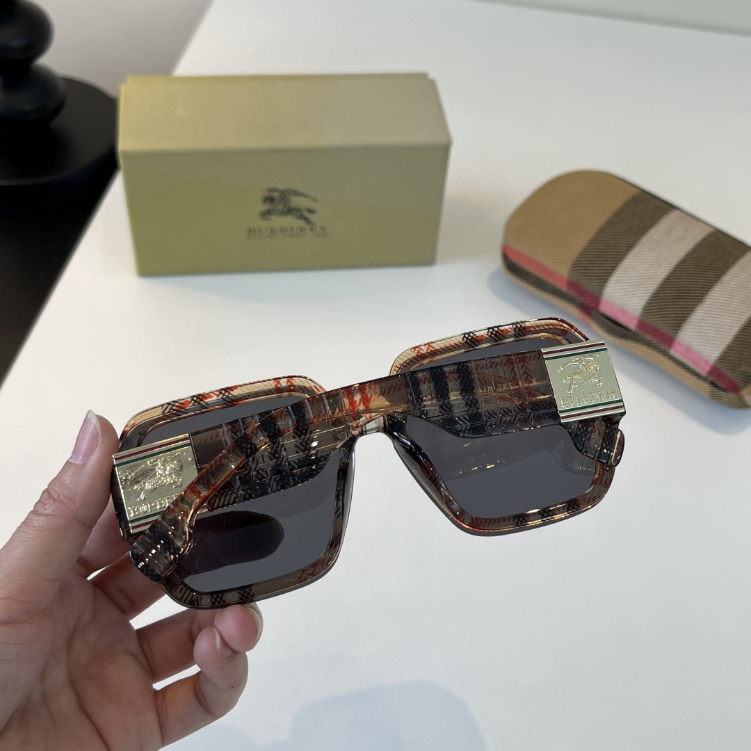 Burberry 2026 Sunglasses view 9