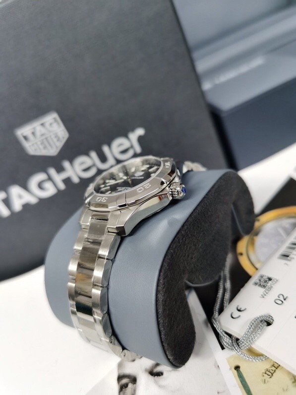 TAG Heuer Stainless Steel Quartz Watch view 3