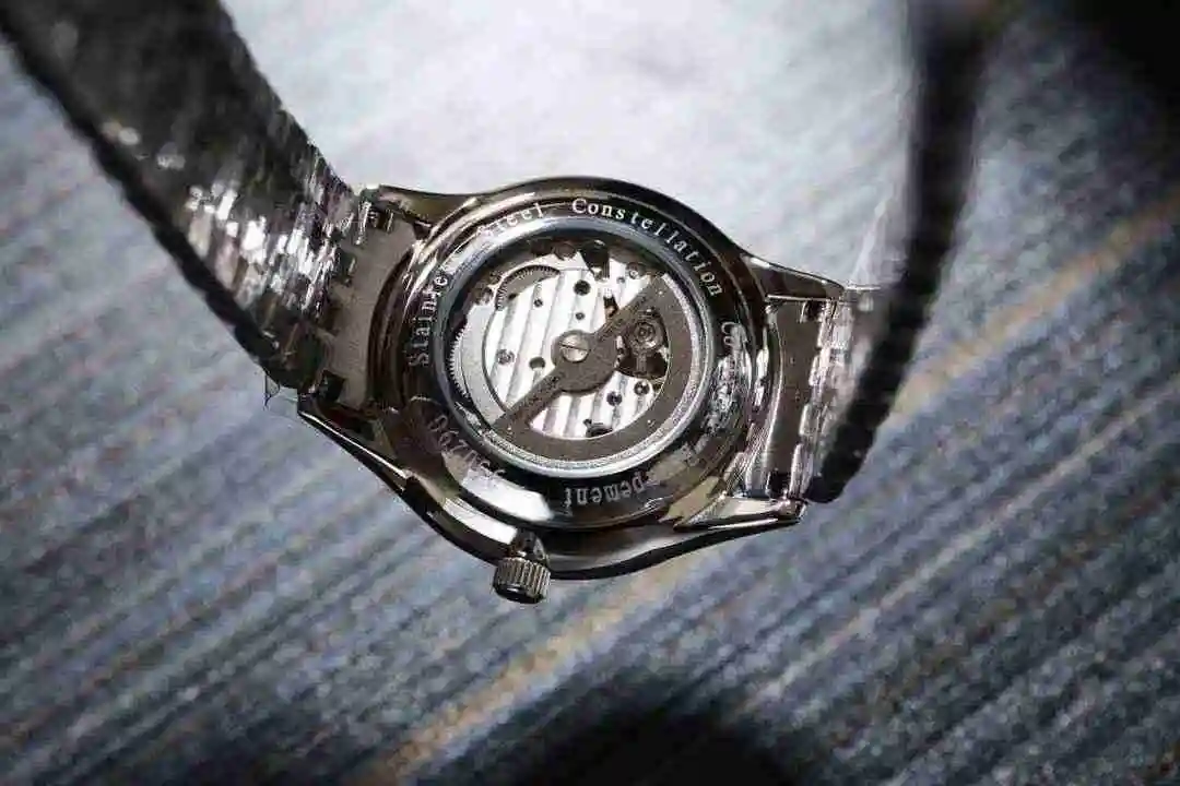 General Watches Vacheron Constantin Jiangshi Dandun 600 Watch view 2