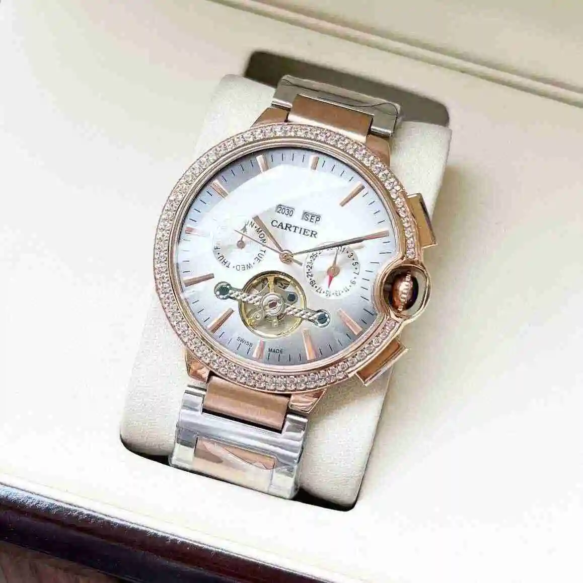 General Watches Cartier Watch Men's Watch Paired with Original Fully Automatic Mechanical Movement Top Grade 316 Precision Steel Case with Mineral Super Strong Mirror Diameter 44mm KK06800 view 9