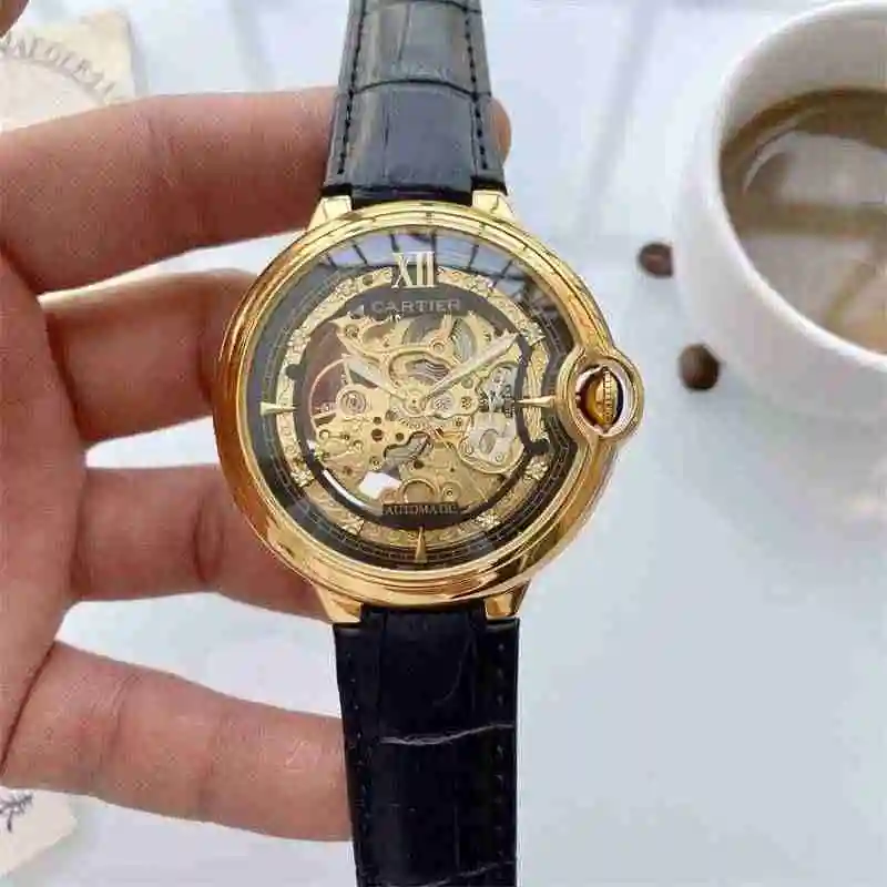 General Watches LK56 with a diameter of 43mm and a thickness of 13mm Watch view 9