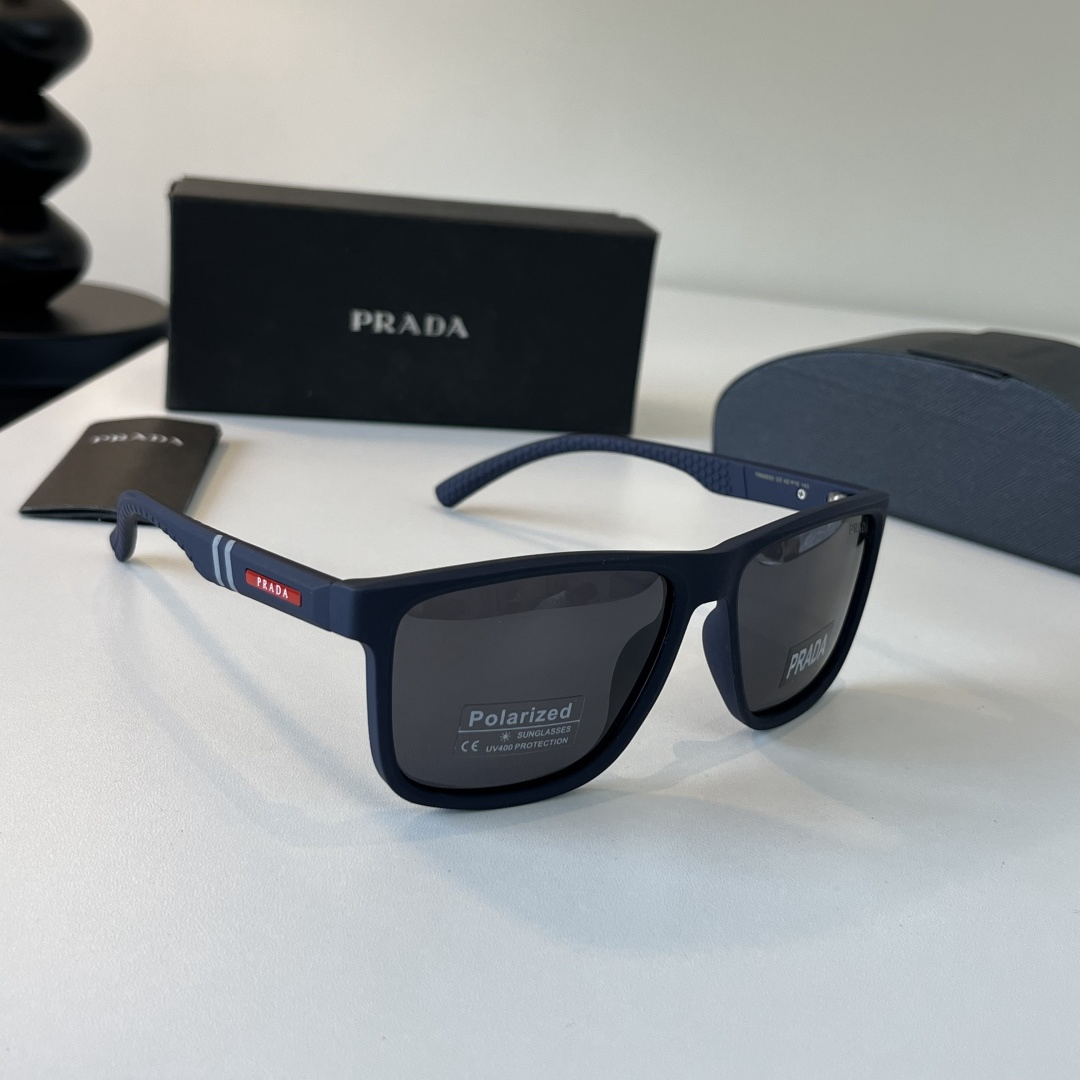 Prada ! ! Sunglasses view 2