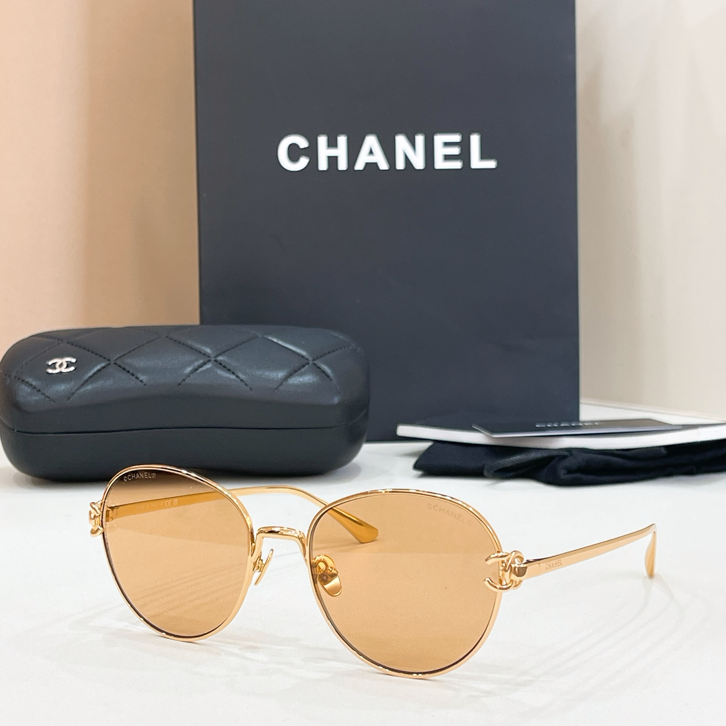 CHANE EL:2234 Size 53-18-145 Sunglasses view 5