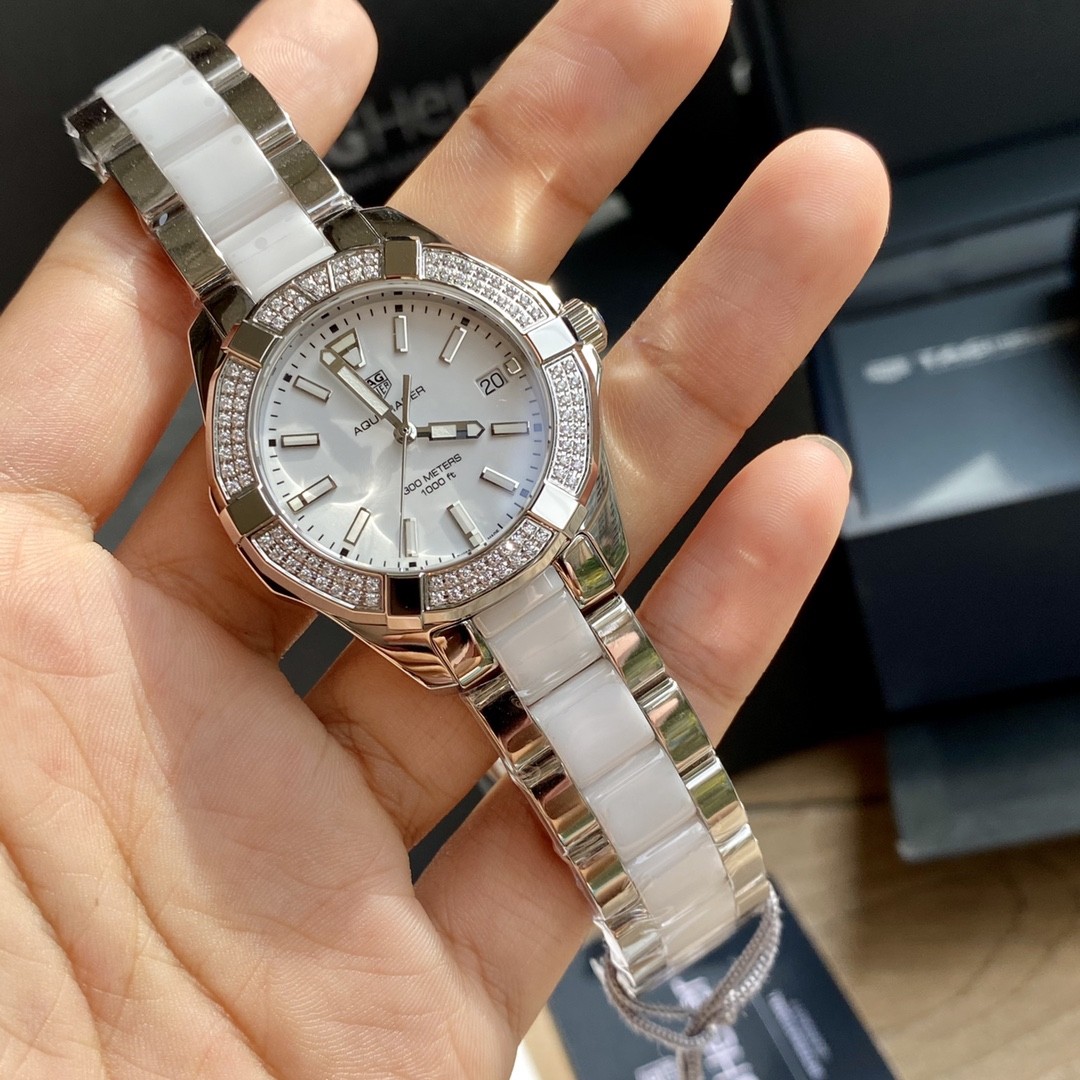 TAG Heuer Aquaracer Ceramic Quartz 35mm Watch view 8