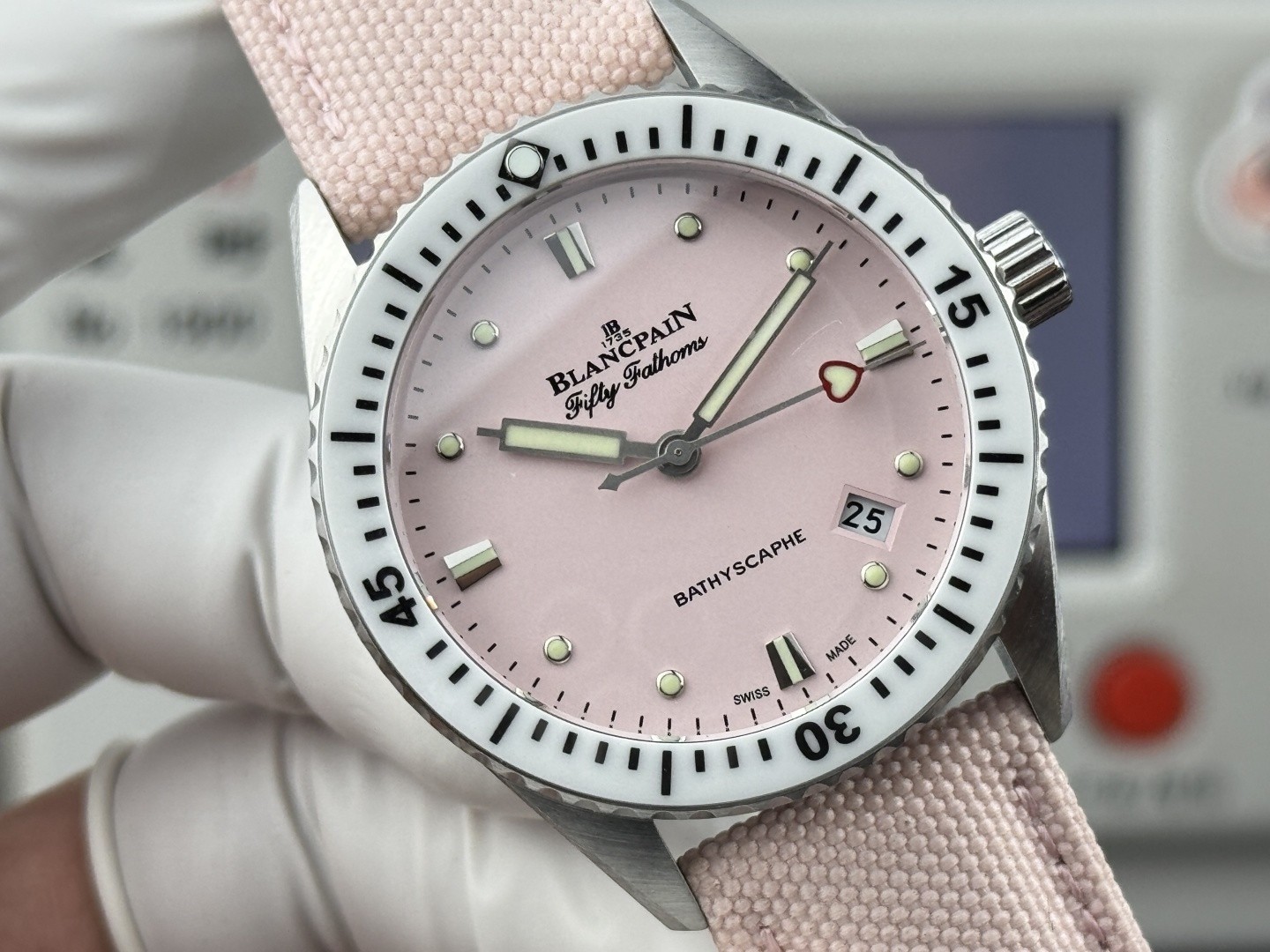 Ceramic Watch view 4