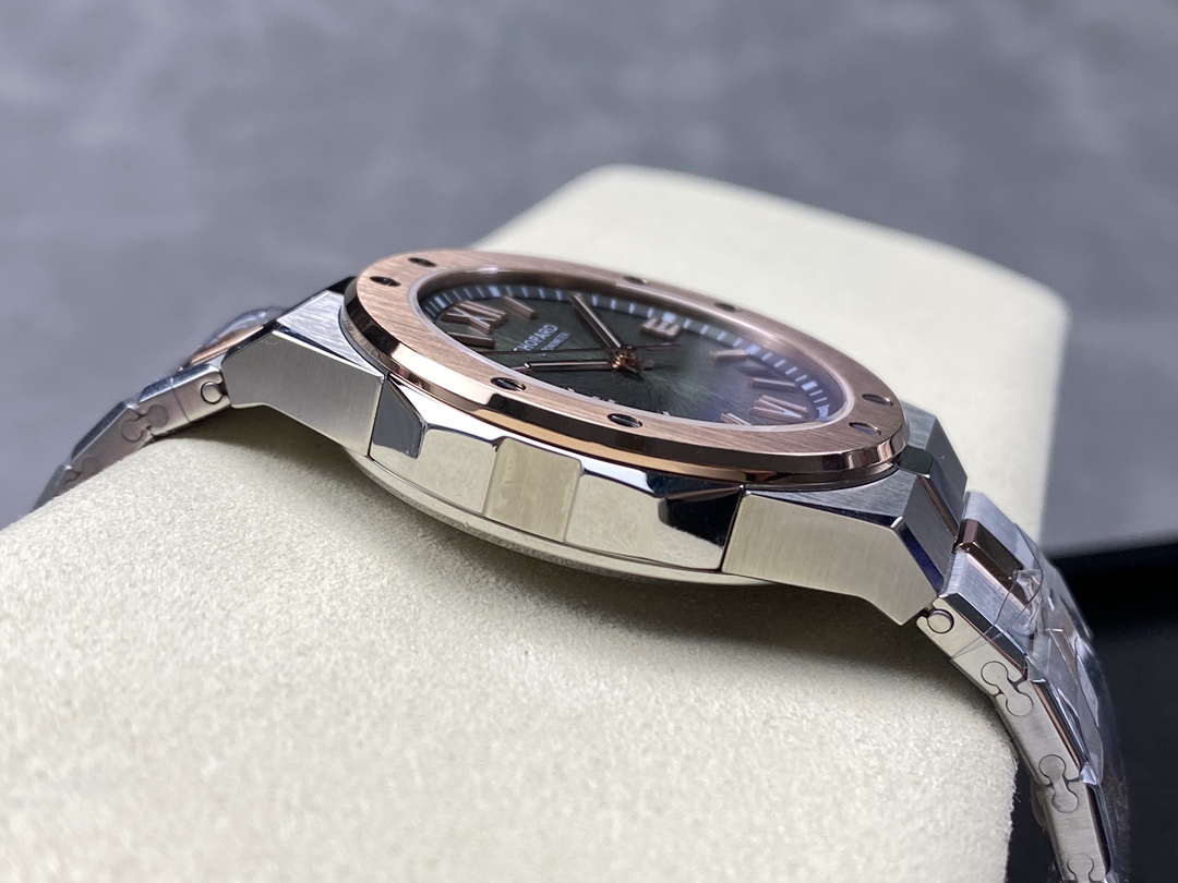 Men's Stainless Steel Watch view 5
