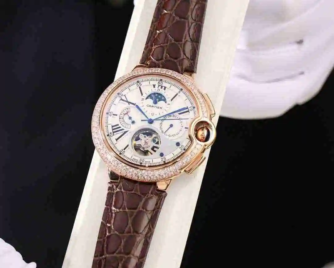 General Watches Cartier White 520 Gold 540 Watch view 6