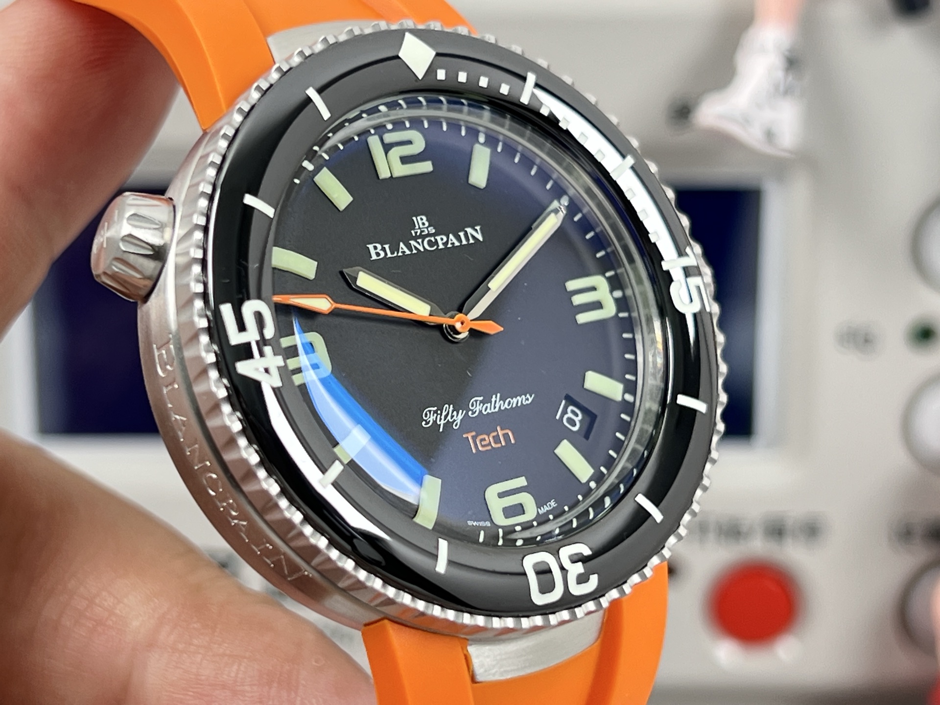 Automatic Watch view 4