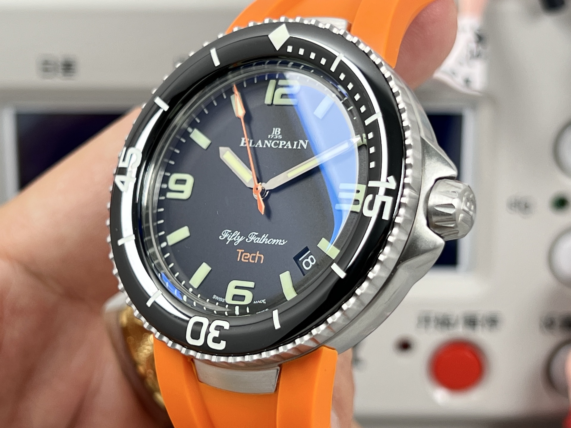 Automatic Watch view 5