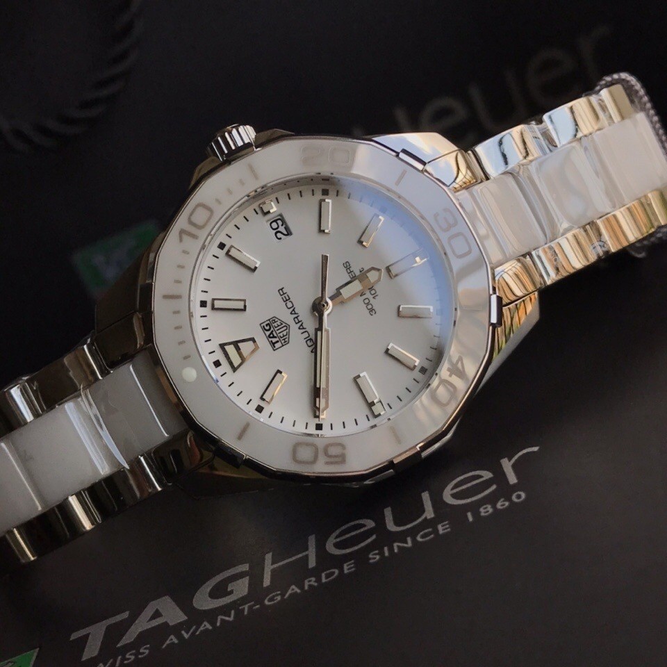 TAG Heuer Aquaracer Ceramic Quartz 35mm Watch view 3