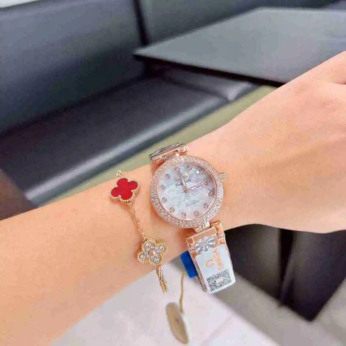 General Watches Omega Watch Women's Watch Paired with Original Fully Automatic Mechanical Movement Top Grade 316 Precision Steel Case with Mineral Super Strong Mirror Diameter 30mm KK03050 view 3