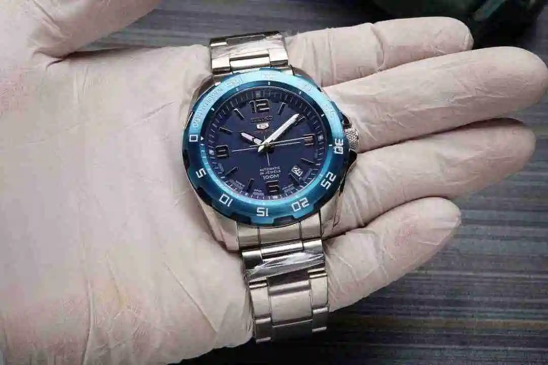 General Watches Seiko 520 Watch view 8