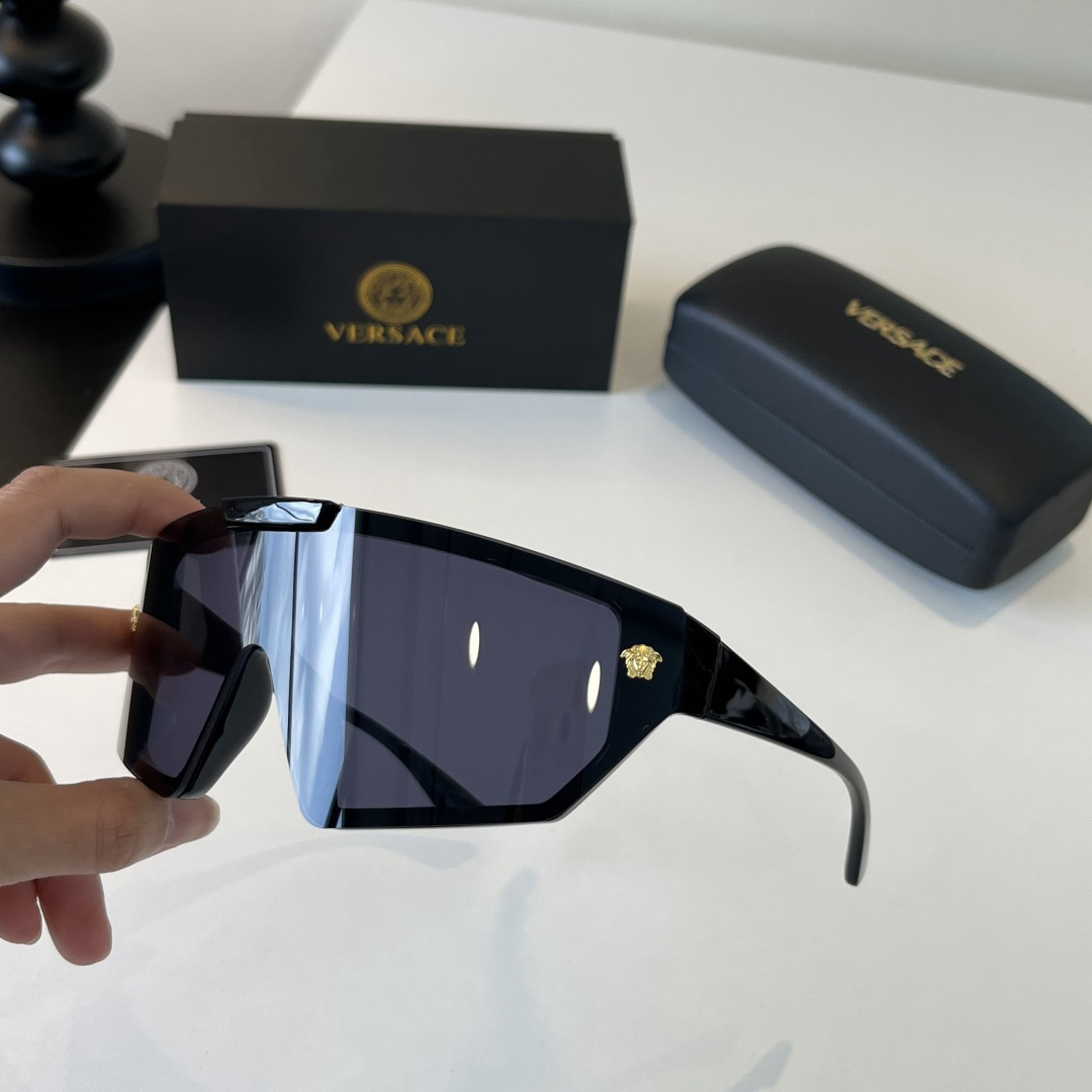 , Sunglasses view 9