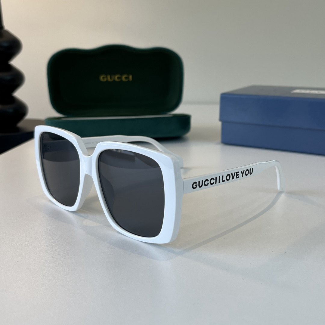 Gucci 2026 , , Sunglasses view 4