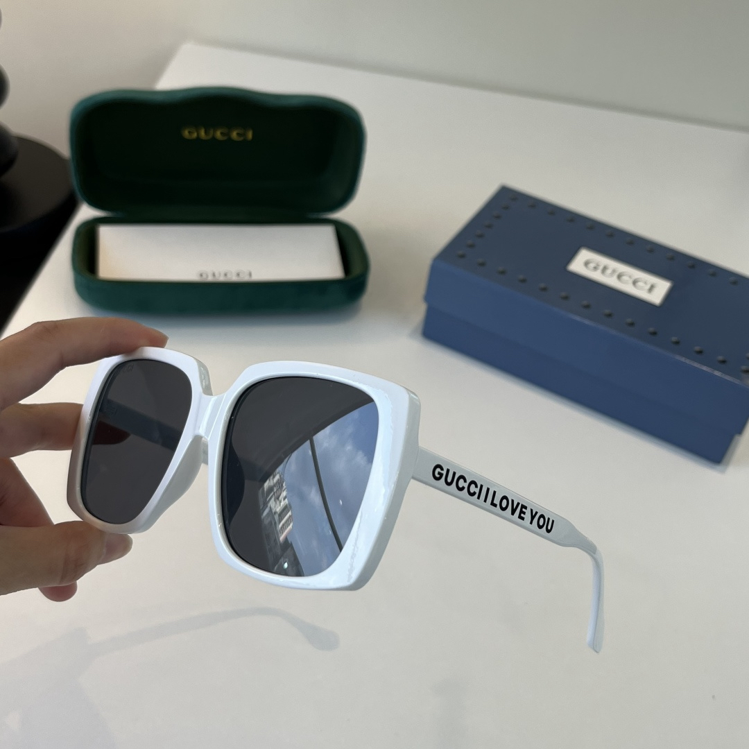 Gucci 2026 , , Sunglasses view 5