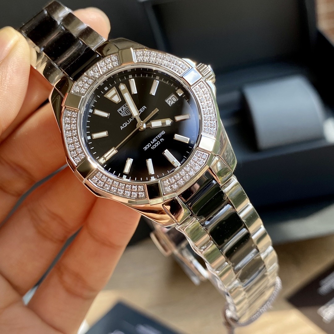 TAG Heuer Aquaracer Ceramic Quartz 35mm Watch view 1
