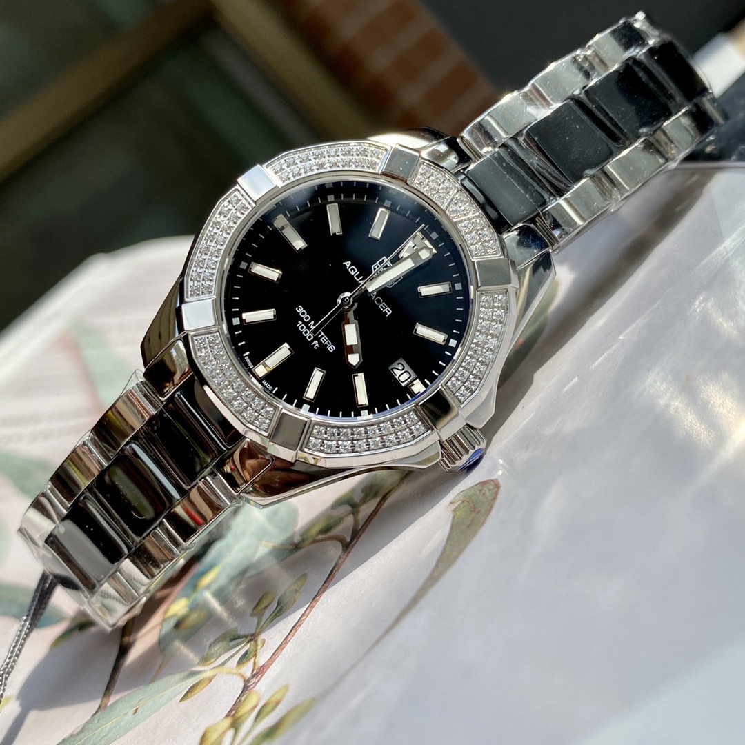 TAG Heuer Aquaracer Ceramic Quartz 35mm Watch view 7