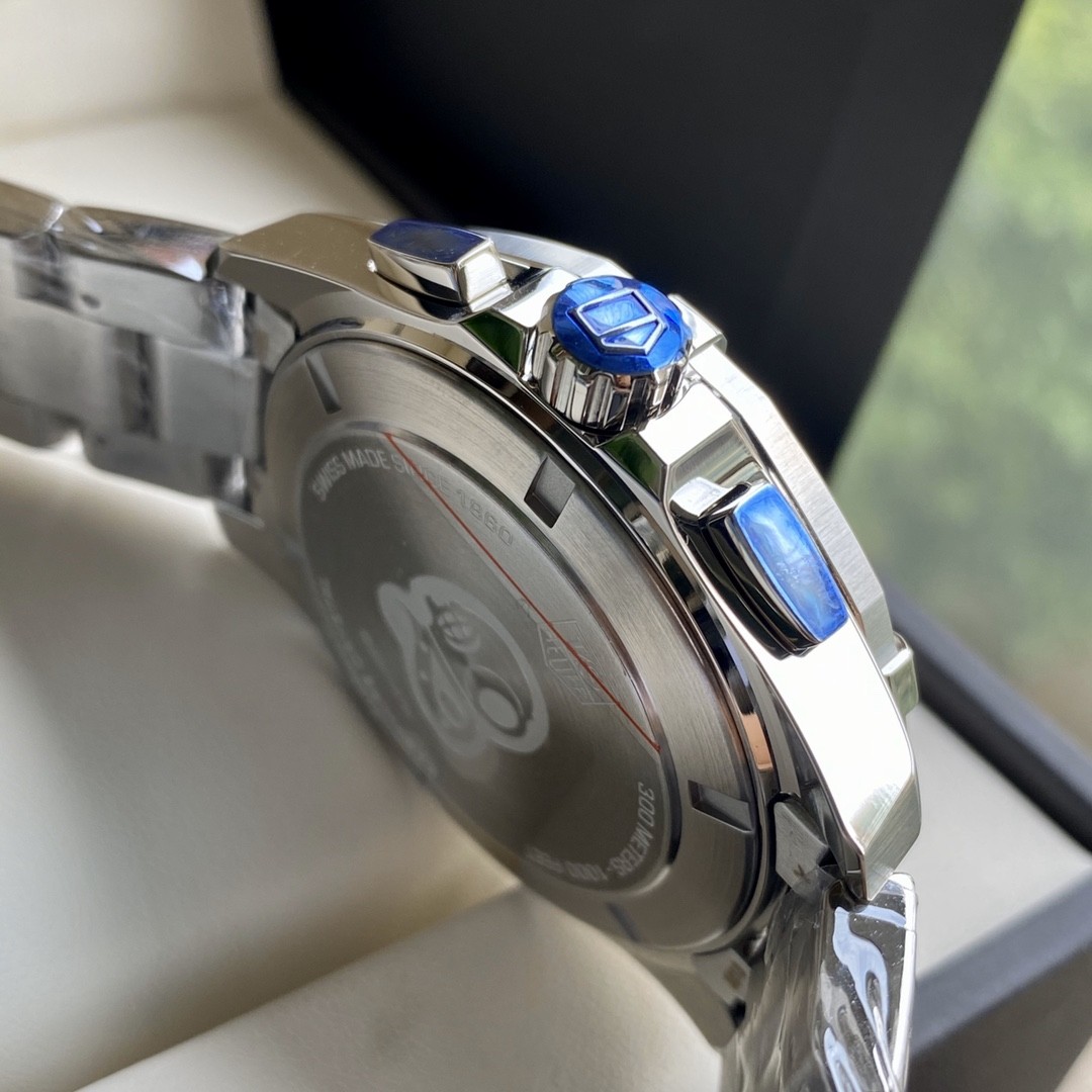 TAG Heuer Aquaracer Stainless Steel Quartz 43mm Watch view 3
