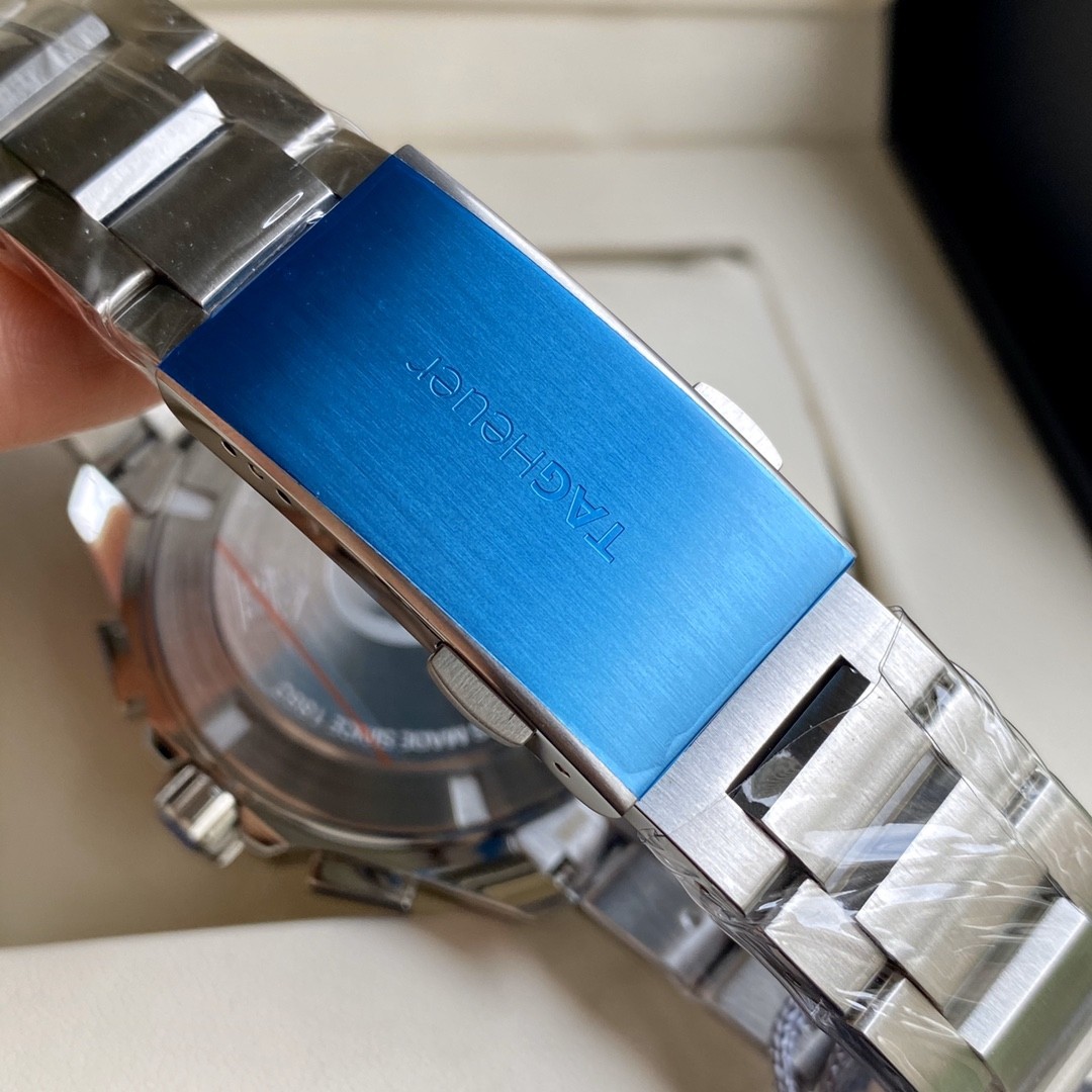 TAG Heuer Aquaracer Stainless Steel Quartz 43mm Watch view 4