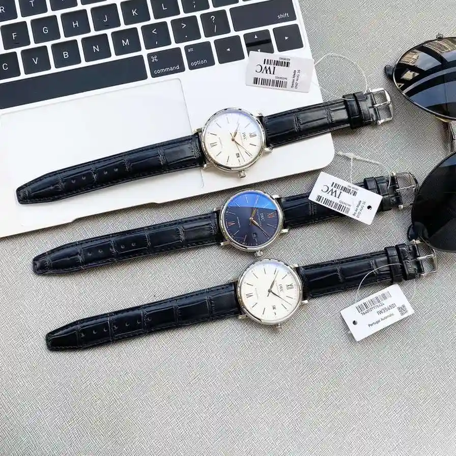 General Watches IWC Wanguo White 500 Gold 520 Watch view 2