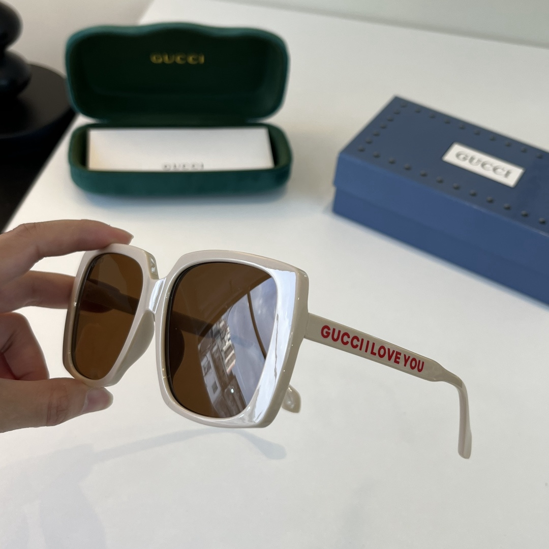 Gucci 2026 , , Sunglasses view 5