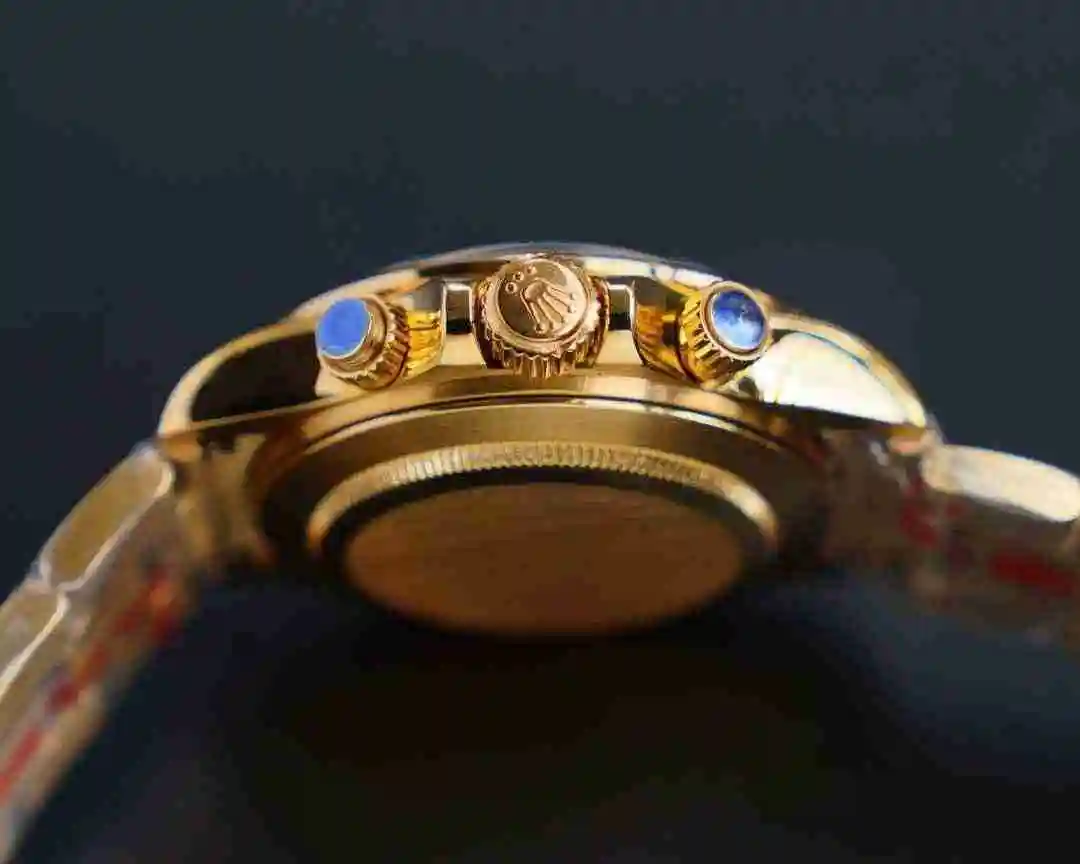 Rolex Oyster Perpetual Cosmo Daytona watch, view 4