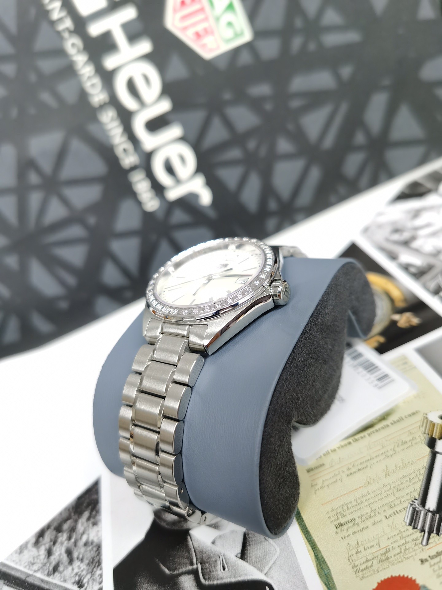 TAG Heuer Formula 1 Blue Dial Stainless Steel Quartz 35mm Watch view 3