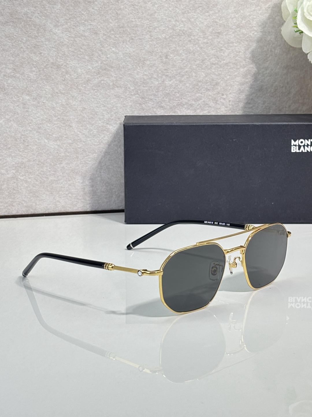 MONT BLAN EL:MB0481S Size 55 20 Sunglasses view 2