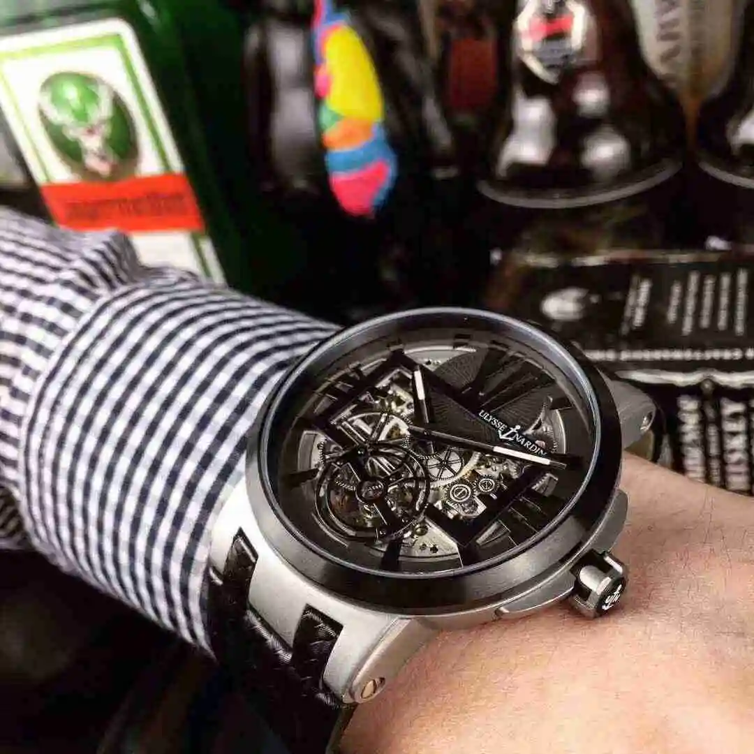 General Watches Athens White 580 Mei 600 Watch view 9