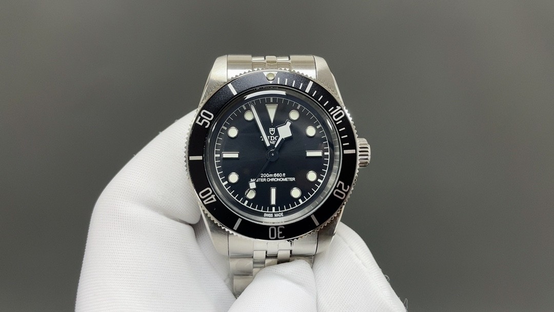 Rolex Submariner Stainless Steel Watch view 1