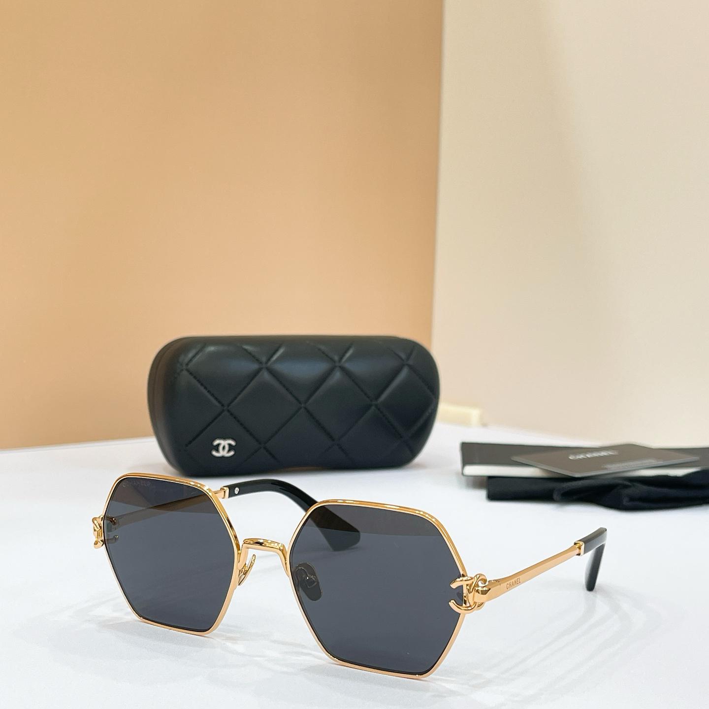 CHANE EL:2231 Size 54-17-145 Sunglasses view 7