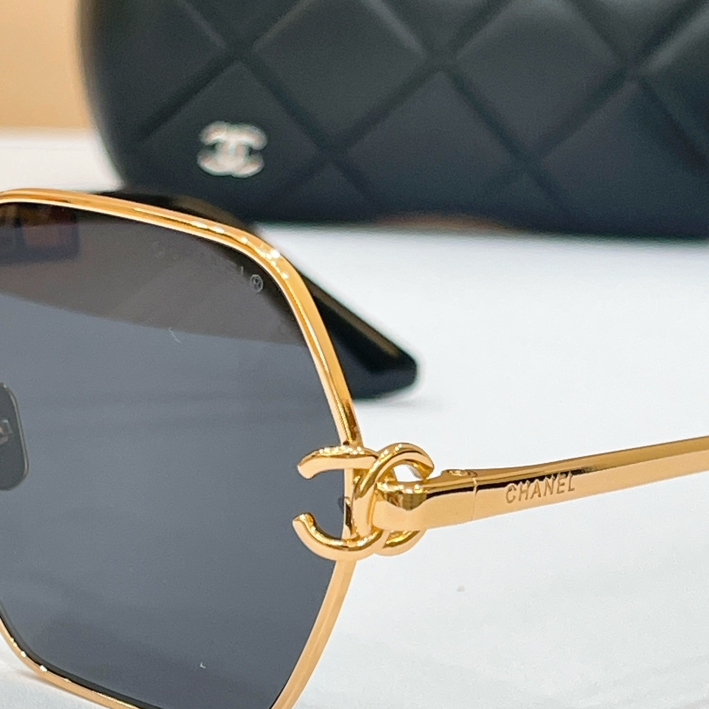 CHANE EL:2231 Size 54-17-145 Sunglasses view 8