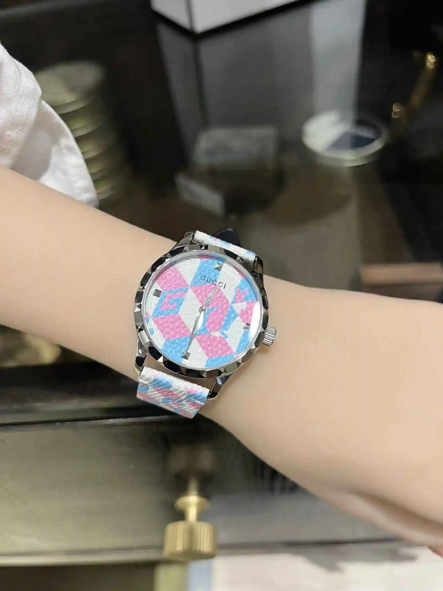 General Watches Original order customized new GUCCI Gucci watch for women, paired with original fully automatic mechanical movement, top grade 316 precision steel case, watch strap, mineral super strong mirror diamet view 2