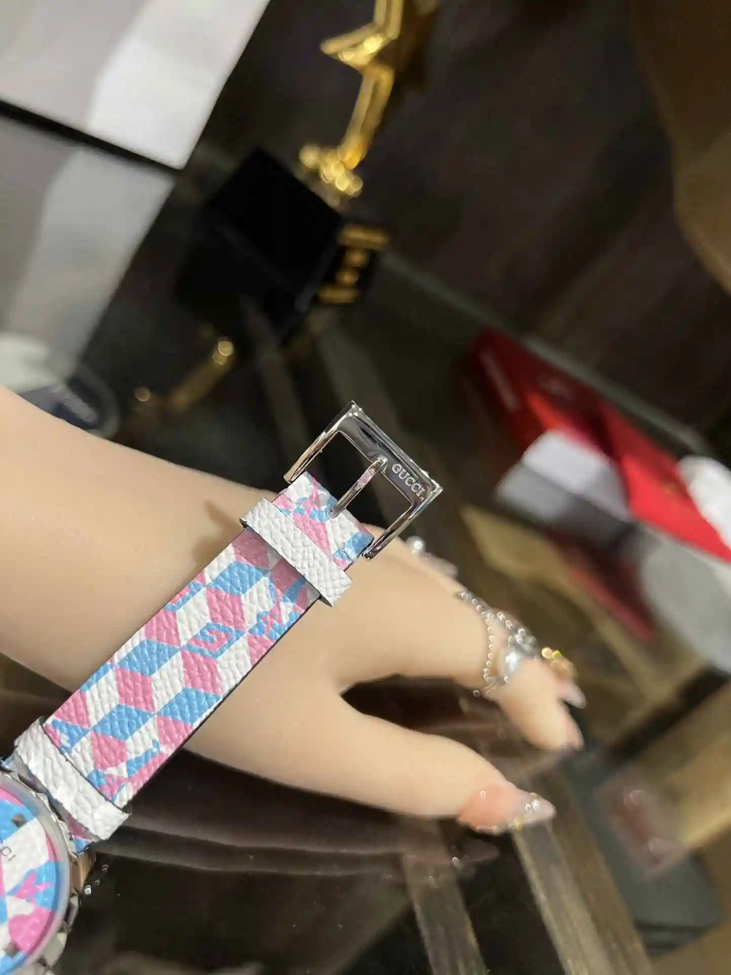 General Watches Original order customized new GUCCI Gucci watch for women, paired with original fully automatic mechanical movement, top grade 316 precision steel case, watch strap, mineral super strong mirror diamet view 4