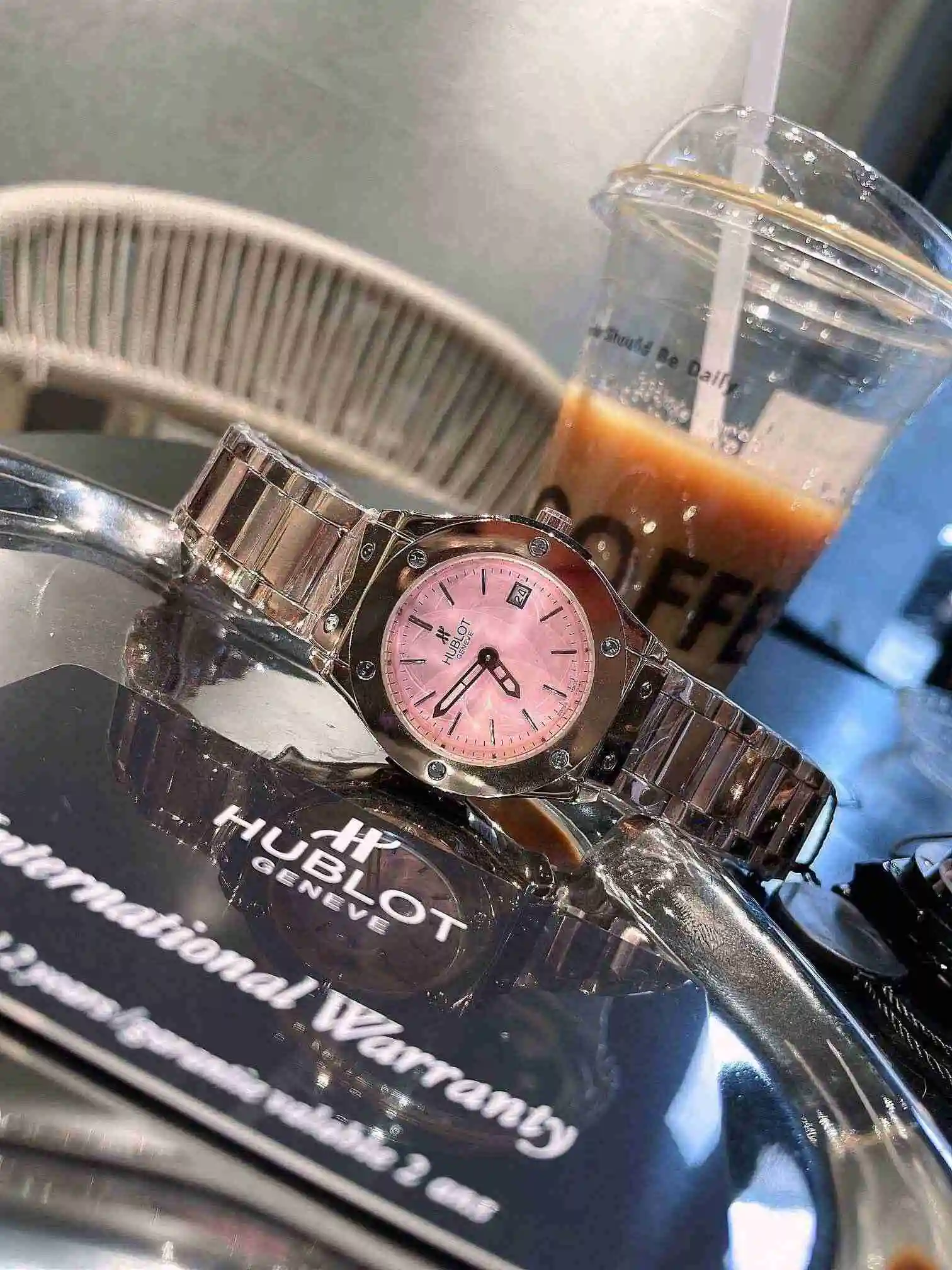 General Watches Hublot Yubo Watch Women's Watch Paired with Original Fully Automatic Mechanical Movement Top Grade 316 Precision Steel Case with Mineral Super Strong Mirror Diameter 36mm KK view 4