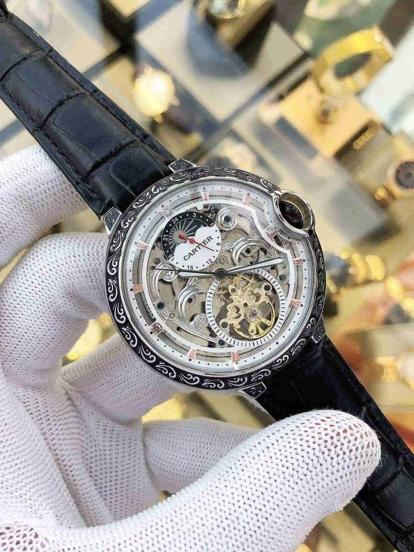 General Watches Cartier 500 Watch view 8