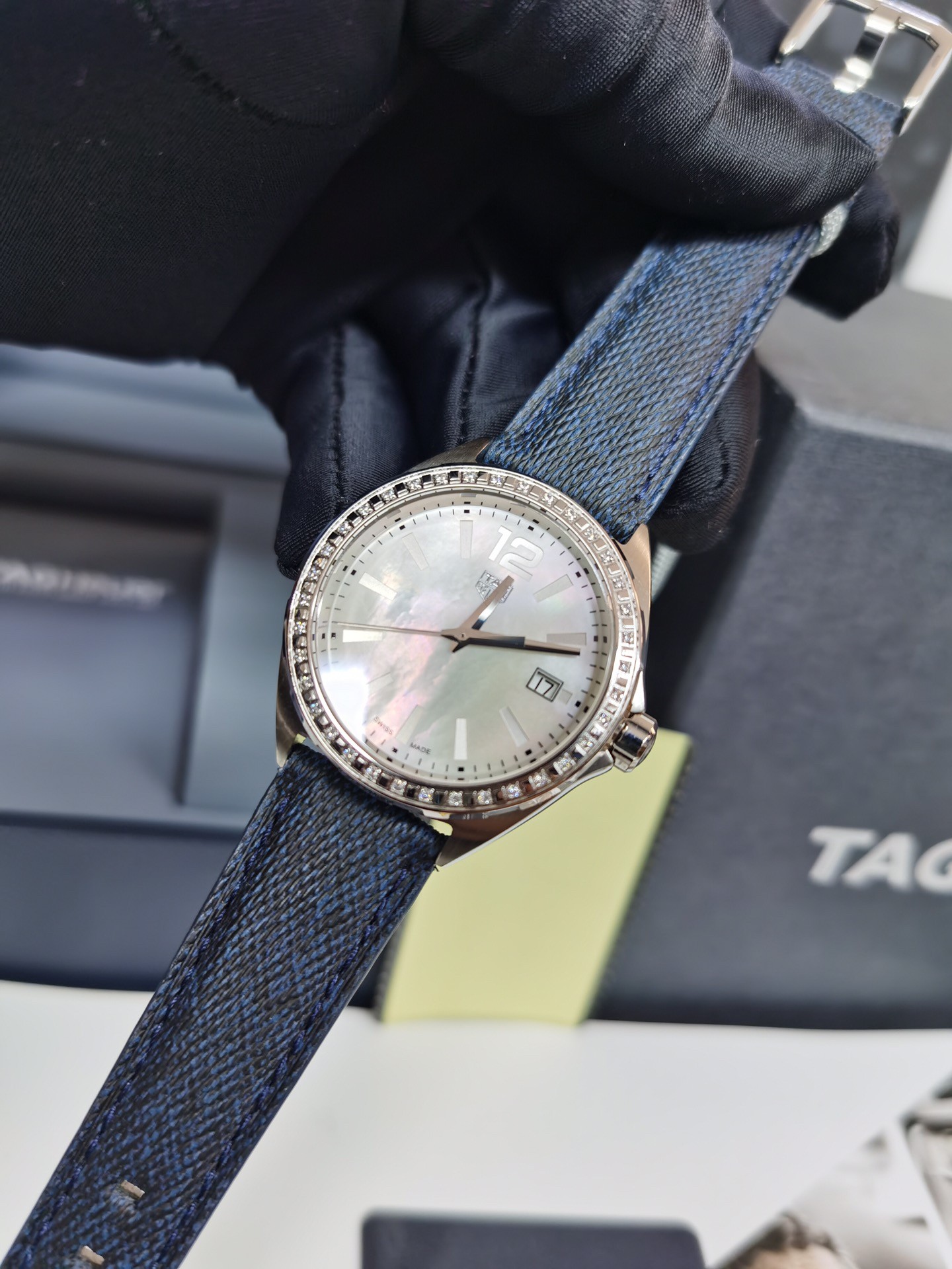 TAG Heuer Formula 1 Blue Dial Stainless Steel Quartz 35mm Watch view 1