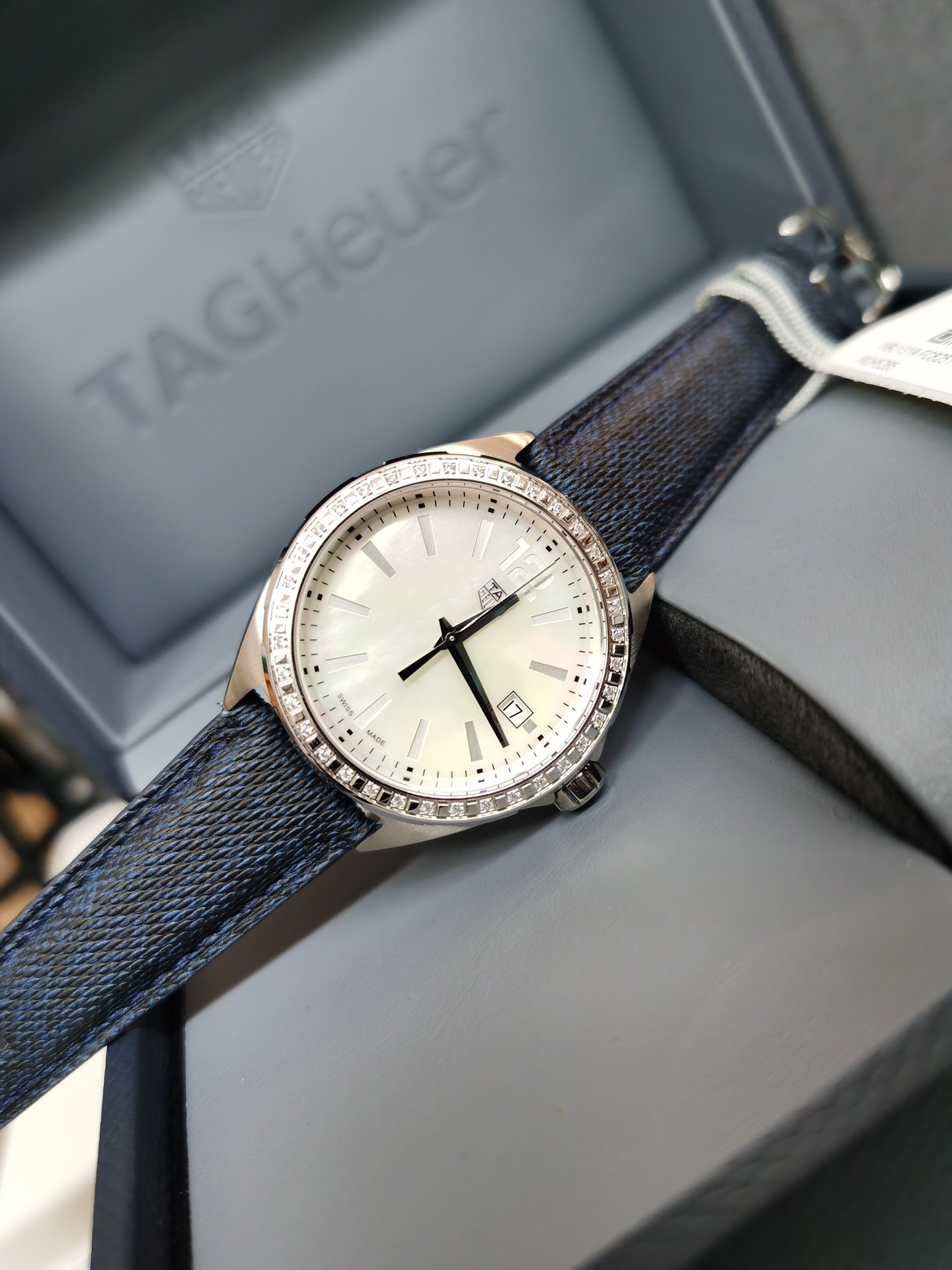 TAG Heuer Formula 1 Blue Dial Stainless Steel Quartz 35mm Watch view 2