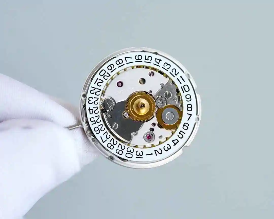 General Watches Cartier white 630 gold+50 steel+50 single row drill+40 double row drill+80 Watch view 2