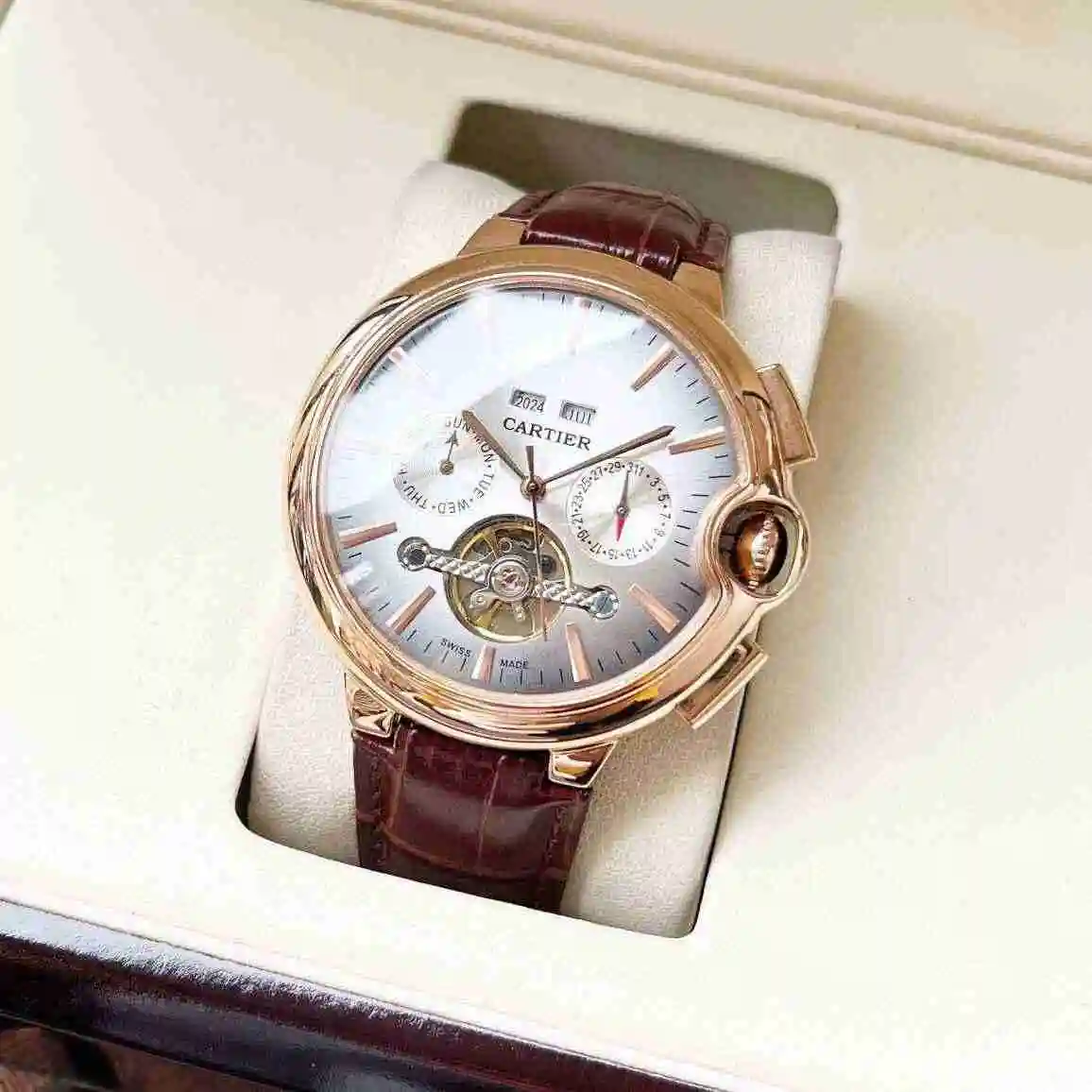 General Watches Cartier Watch Men's Watch Paired with Original Fully Automatic Mechanical Movement Top Grade 316 Precision Steel Case with Mineral Super Strong Mirror Diameter 44mm KK05600 view 9